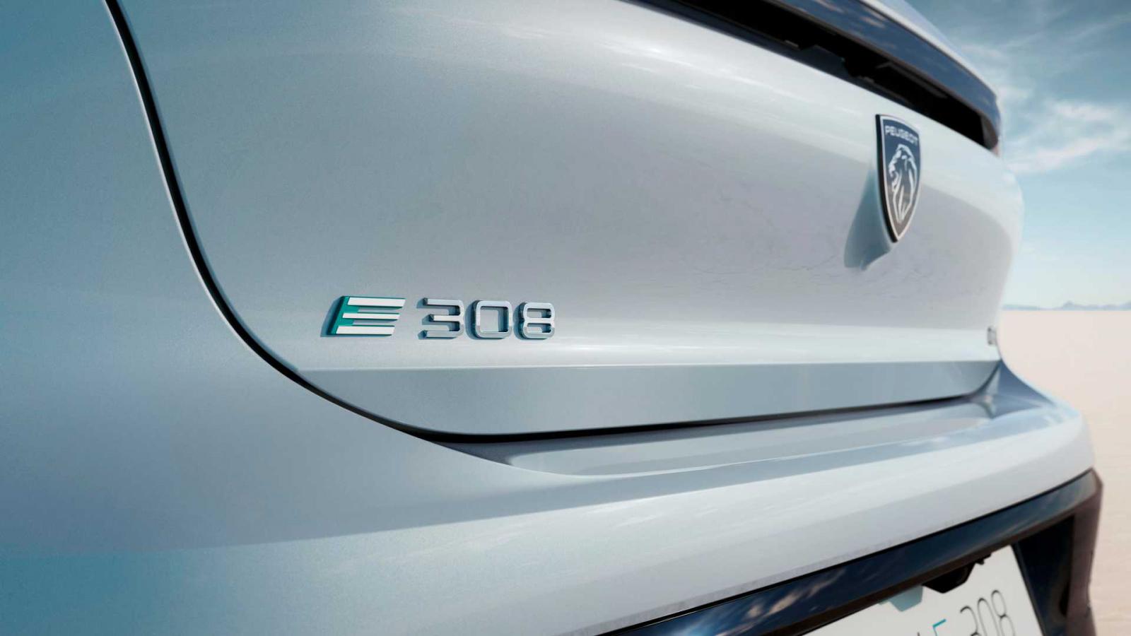 Ηλεκτρικό Peugeot E-308: Πρεμιέρα με 156 ίππους